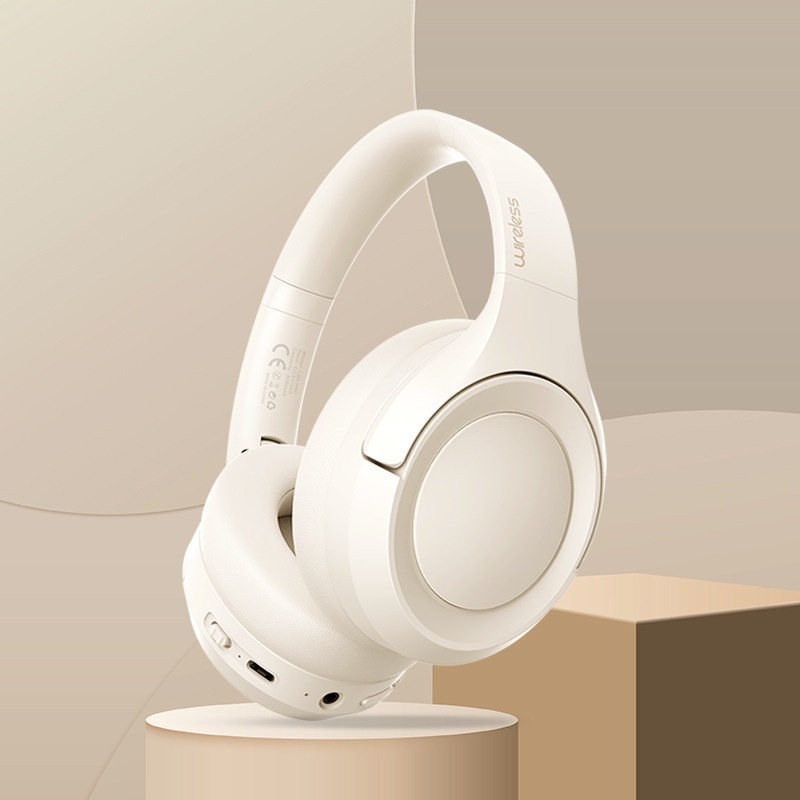 6dec59df-88ee-4b1d-bdb5-636aa2ba9070_trans.jpeg Audífonos Bluetooth Over-Ear Premium con ANC y Ultra Batería - Imagen 3