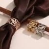 Smooth Hollow Design Scarf Clips Zinc Alloy Arc Shape Metal Scarves Buckle Ring Minimalist Gold Silver Color Scarves Brooches